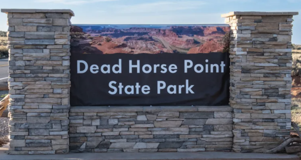 Image of Dead Horse point State Park sign